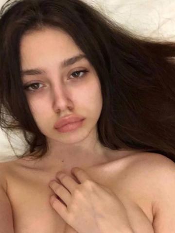 Полина